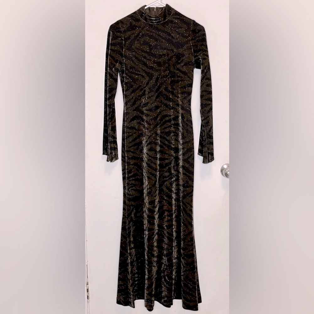 Vintage En Francais by Huey Waltzer glitter animal print long sleeve gown